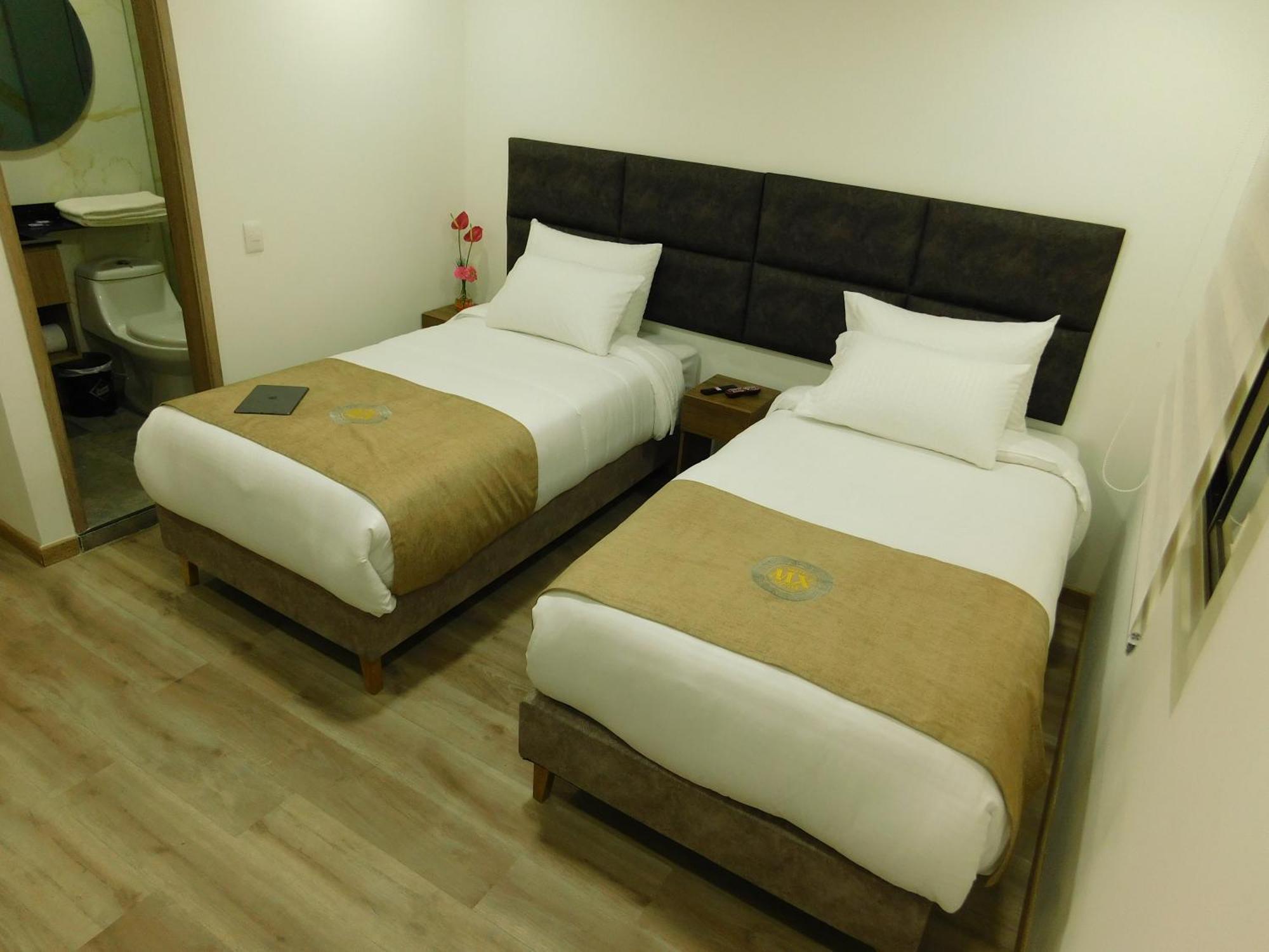 Hotel Mx Μπογκοτά Εξωτερικό φωτογραφία